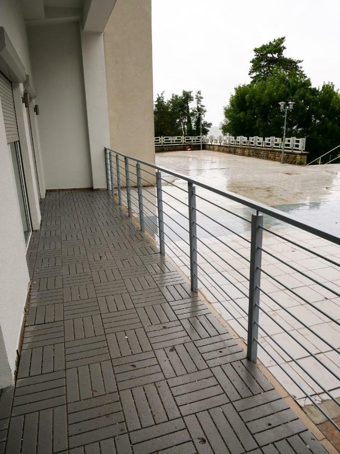 Apartament Boja Apartment เมียนซิดดรอแย ภายนอก รูปภาพ
